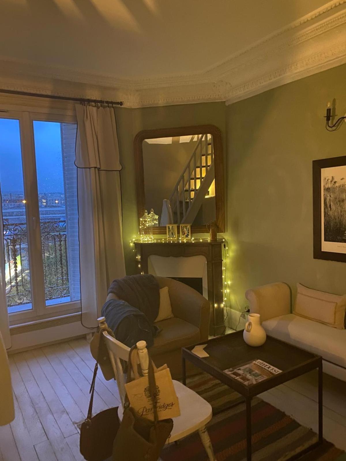 Apartment Duplex Avec Vue Sur Les Toits De Expo Porte De Versailles *